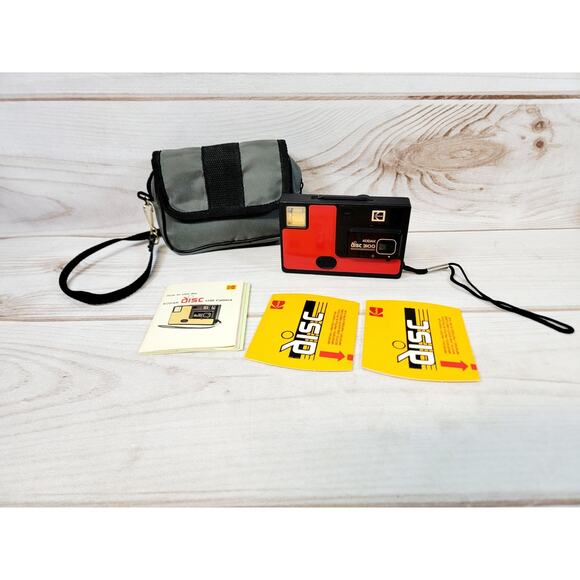 Kodak Disc 3100 Red Black Demo Camera w/ Manual & Case - Picture 1 of 16